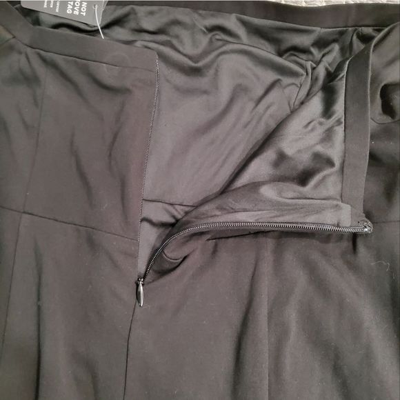 Torrid Black Ponte Off The Shoulder Gown Size 24 - Picture 5 of 8